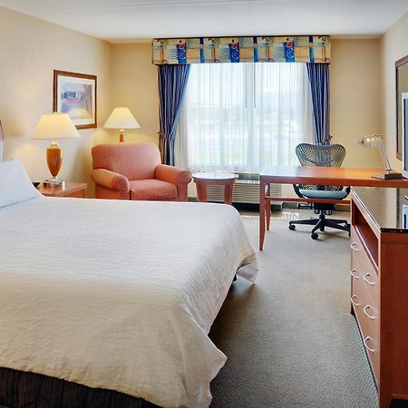 Hilton Garden Inn Toronto/Burlington Exteriér fotografie